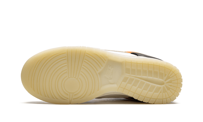 Dunk Low Retro PRM "Halloween" - Image 5